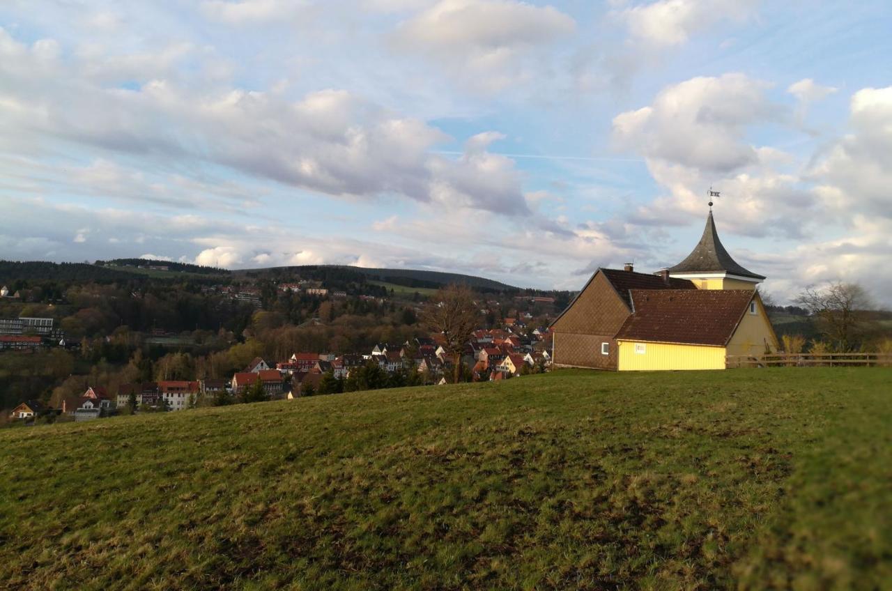 Schoene Ferienwohnung Fuer 6 Personen Erwartet Sie Im Oberharz 圣安德里斯伯格 外观 照片